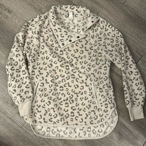 Green Tea Animal Print Pullover